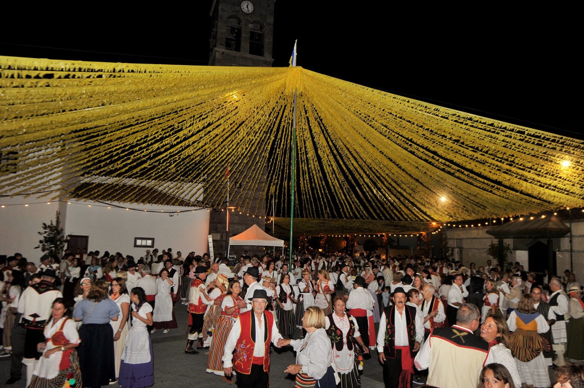 Papada y Baile de Magos